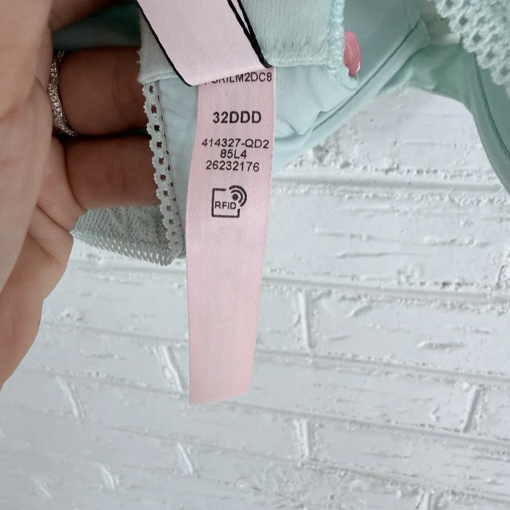 Victoria's Secret PINK Bra Women's 32DDD Lightly Lined Full‎ Coverage Smooth Blu